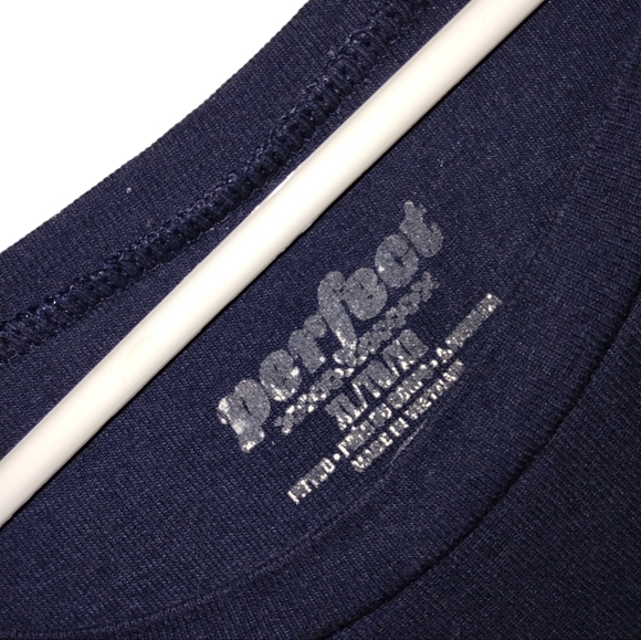 "Perfect" Size XL T-shirt 👕 - Picture 4 of 5